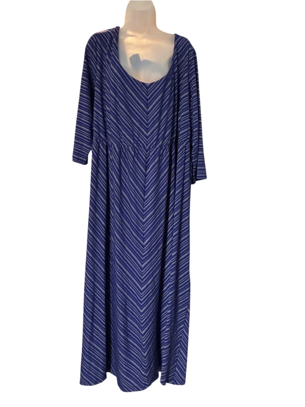 Torrid Dress 3/4" sleeves blue / metallic Silver Size 5